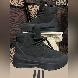 Adidas X Fear of God LA Hiker VNDS Size 10.5